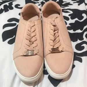 Light Pink Kenneth Cole Reaction Sneakers